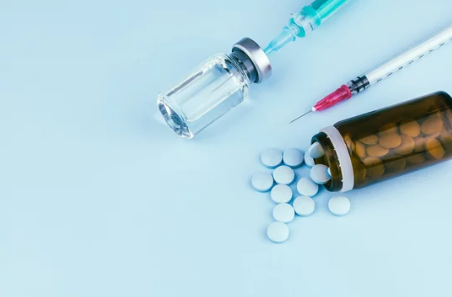 injectable b12 versus oral supplements absorption comparison physician prescribed program